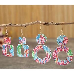 Woman’s boutique earring bundle